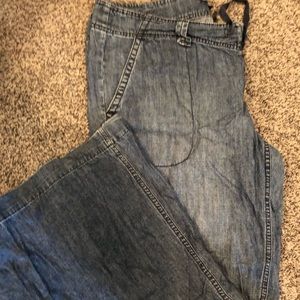 Gap hip slug jean